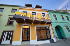  Extravagance Hotel  Сигишоара